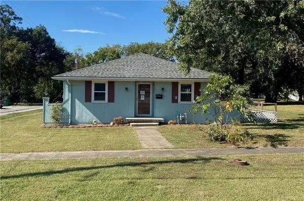 200 N Fulton ST, Butler, MO 64730