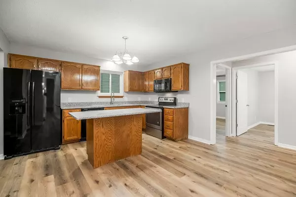 Lansing, KS 66043,320 Fawn Valley CT