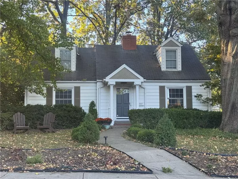 3007 W 51st TER, Westwood, KS 66205