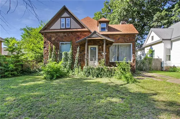 1621 Appleton AVE, Parsons, KS 67357