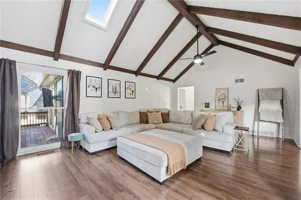 Lenexa, KS 66216,7514 Caenen Lake RD