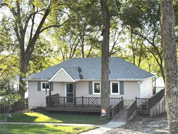 190 & 193 Timber Valley DR, Linn Valley, KS 66040