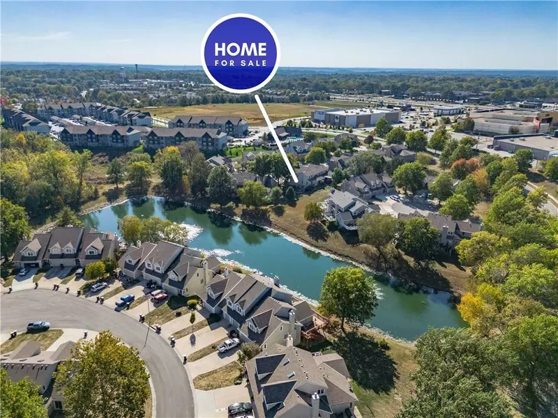 6308 NW 82nd CT, Kansas City, MO 64151