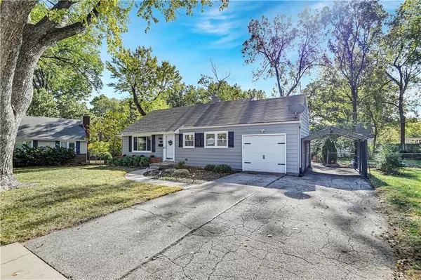 Overland Park, KS 66204,6611 W 73rd ST