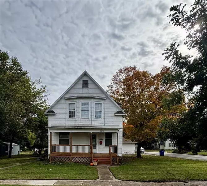 1123 W Main ST, Chanute, KS 66720