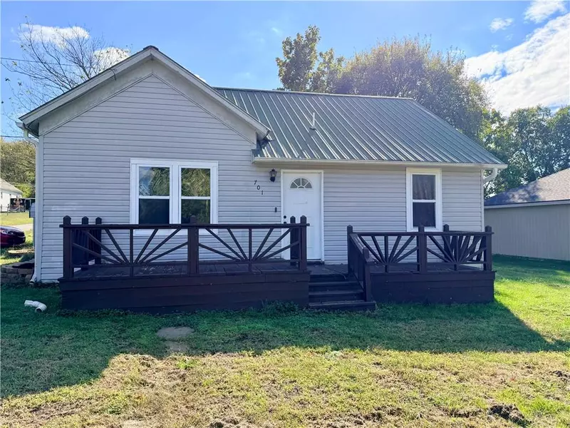 701 W Lexington ST, Richmond, MO 64085