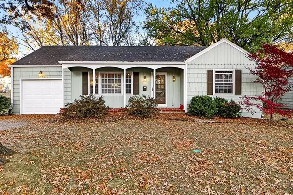 5543 Roeland DR, Roeland Park, KS 66205