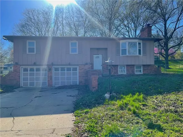 3000 N 72nd TER, Kansas City, KS 66109
