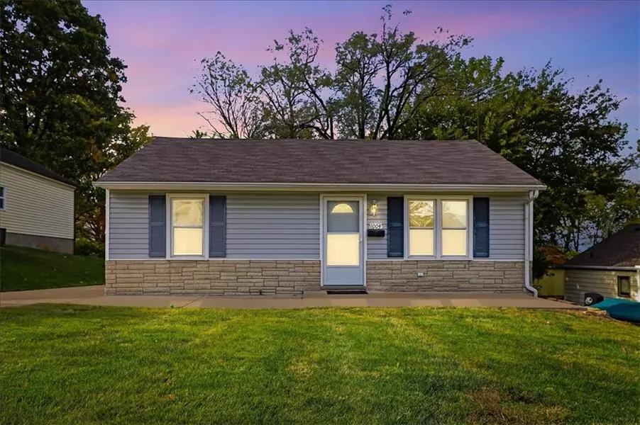 1004 Mary Kay LN, Platte City, MO 64079