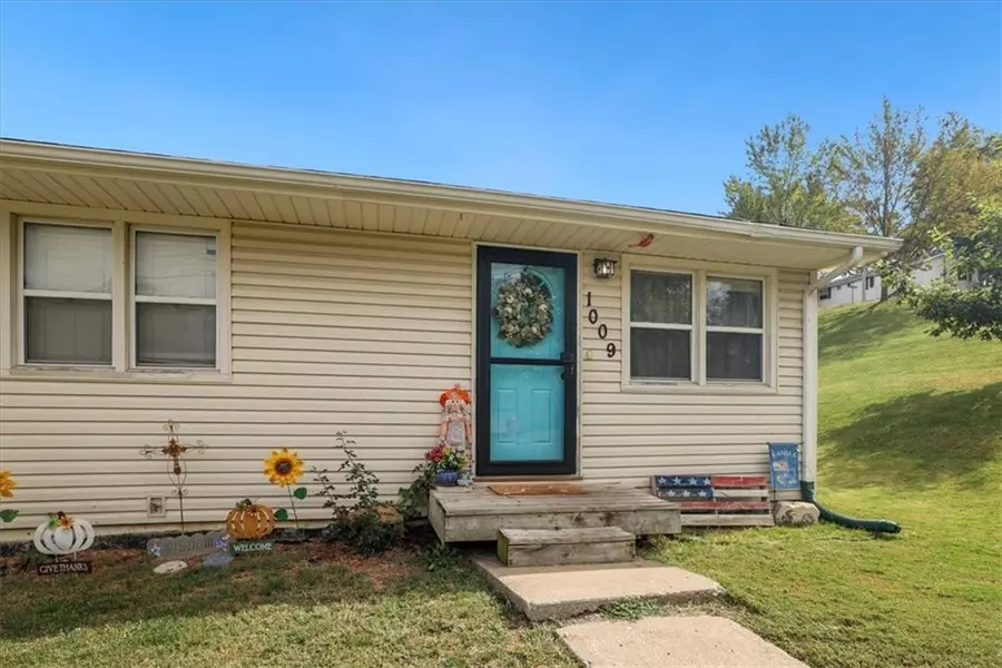 1009 Mary Kay LN, Platte City, MO 64079