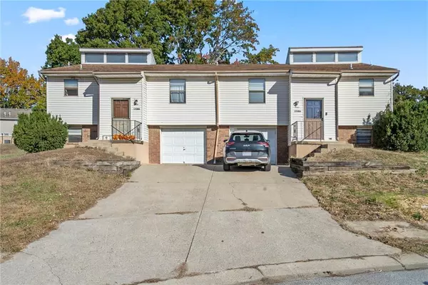 17304/17306 E 48th Terrace CT, Independence, MO 64055