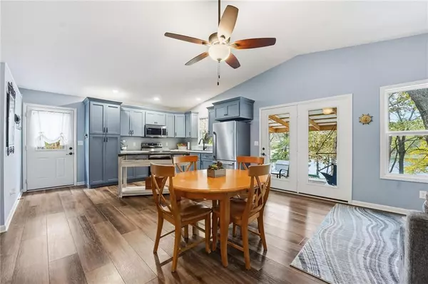 58 E Sugar Lake CV, Mound City, KS 66056