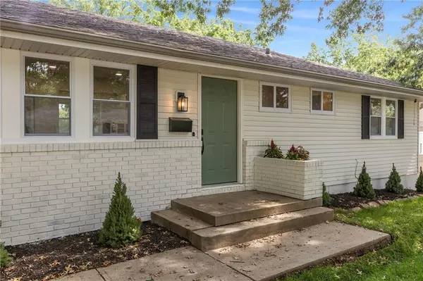 6407 Harvard AVE, Raytown, MO 64133