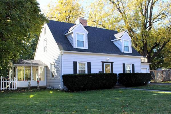 219 E South AVE, Independence, MO 64050