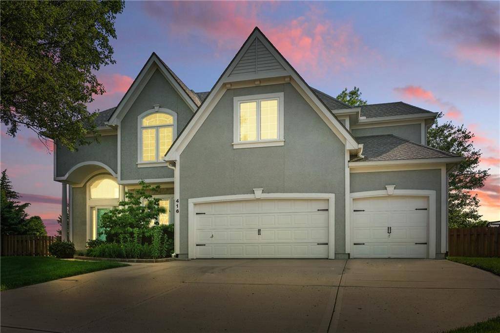 416 SE Stillwater CT, Lee's Summit, MO 64063