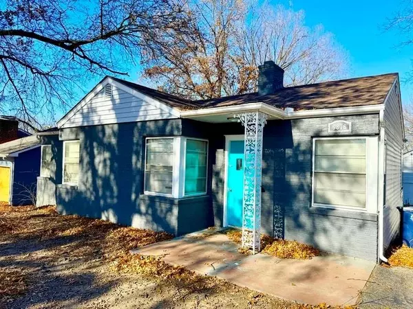 6876 Sni A Bar RD, Kansas City, MO 64129