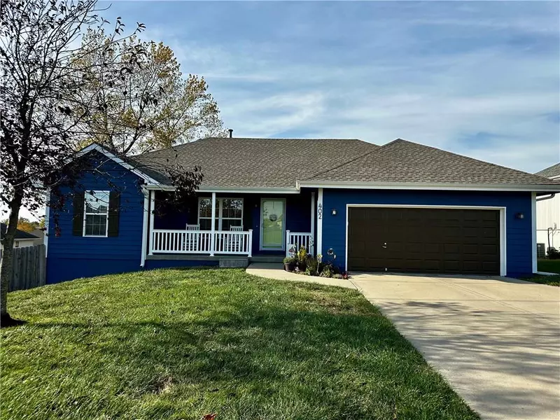 402 Greenspire ST, Excelsior Springs, MO 64024