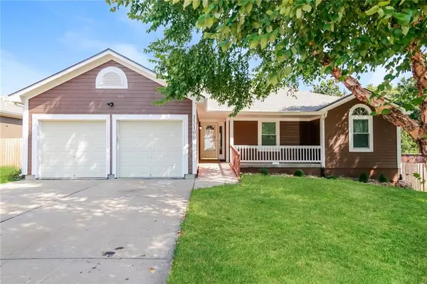 15100 E 49th ST, Kansas City, MO 64136