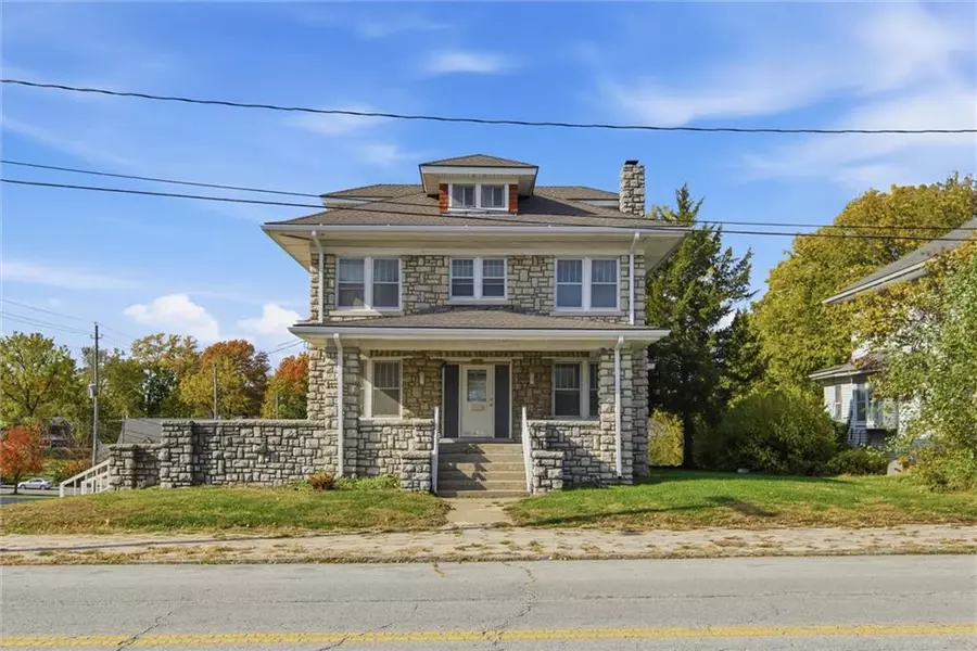 502 N Liberty ST, Independence, MO 64050