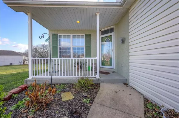 Basehor, KS 66007,1303 N 158th CT