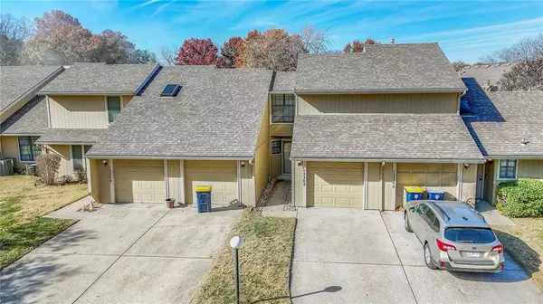 12202 Charlotte ST, Kansas City, MO 64146