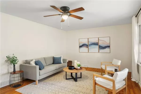 3610 N Cleveland AVE, Kansas City, MO 64117