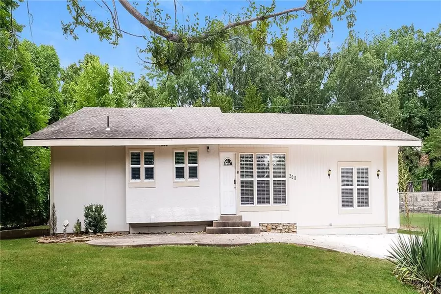 208 E 165th ST, Belton, MO 64012