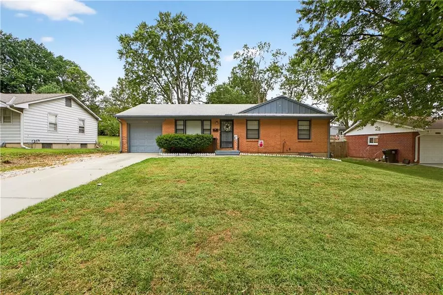 13704 E 41st TER #S, Independence, MO 64055