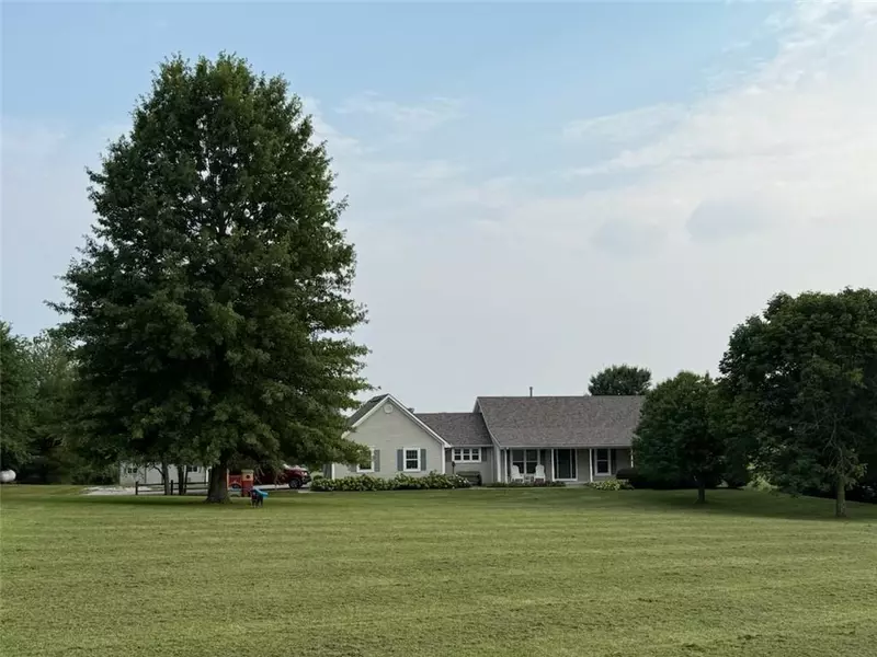 16619 County Road CC HWY, Holt, MO 64048