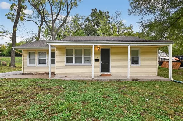 4501 N Olive ST, Kansas City, MO 64116