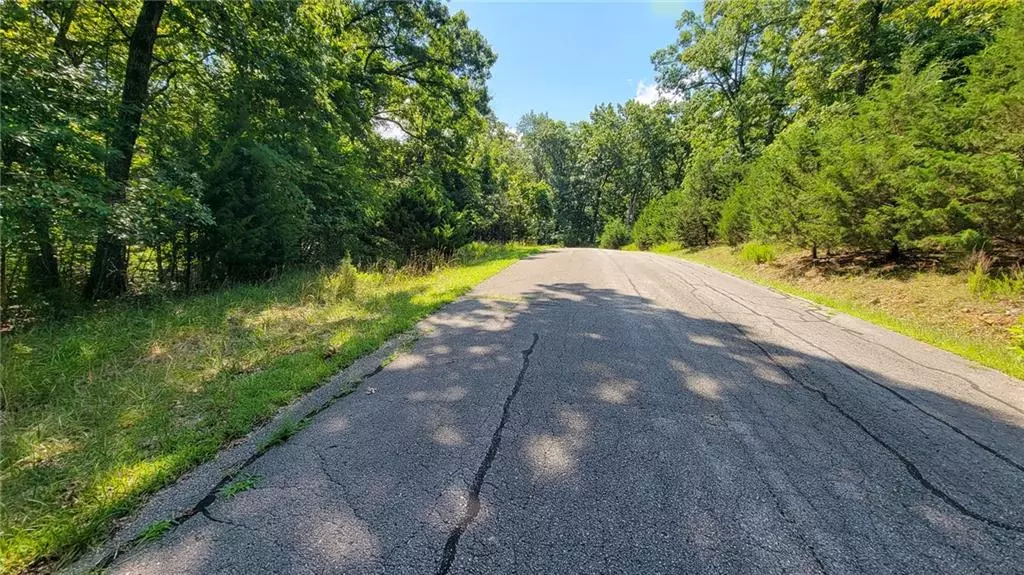 Lot #866 Grand Cypress CT, Sunrise Beach, MO 65079