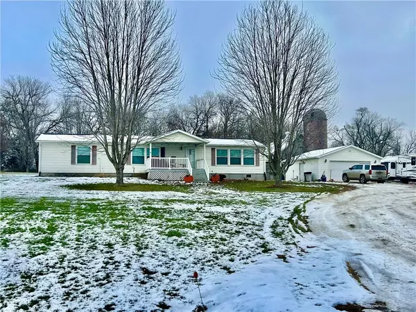 24507 Welch RD, Maryville, MO 64468