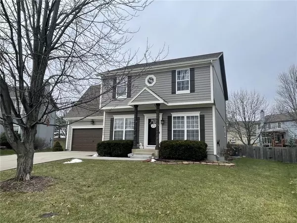 15950 S Avalon ST, Olathe, KS 66062