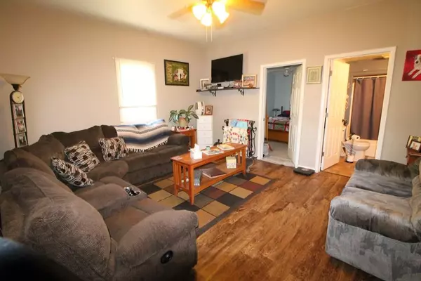 Cherryvale, KS 67335,520 W Park ST