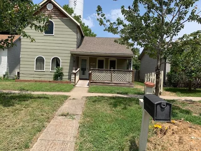 1811 Dirr AVE, Parsons, KS 67357