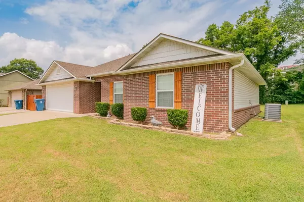 108 E John N/A, Coffeyville, KS 67337