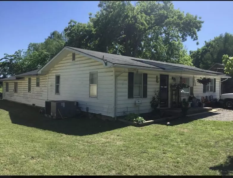 620 Cherry N/A, Chetopa, KS 67336