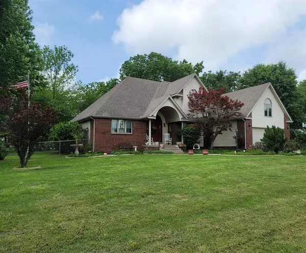 103 N Grandview N/A, Columbus, KS 66725