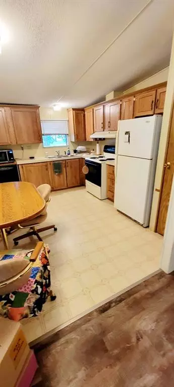 Moran, KS 66755,212 N Linn ST