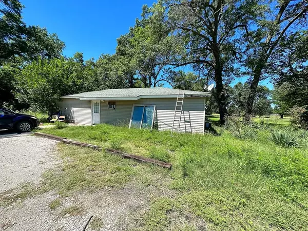 Columbus, KS 66725,210 SW 92nd N/A