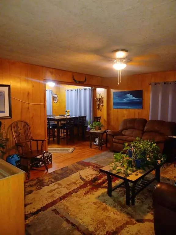 Chetopa, KS 67336,628 Maple N/A