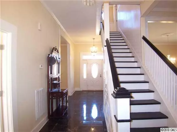 Kings Mountain, NC 28086,509 W Mountain ST