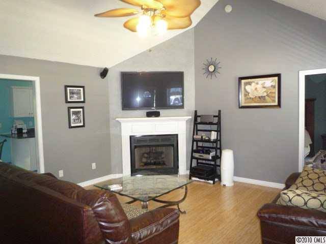 Fort Mill, SC 29715,327 Sugar Creek XING