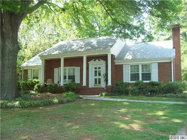 Charlotte, NC 28210,5316 Farmbrook DR