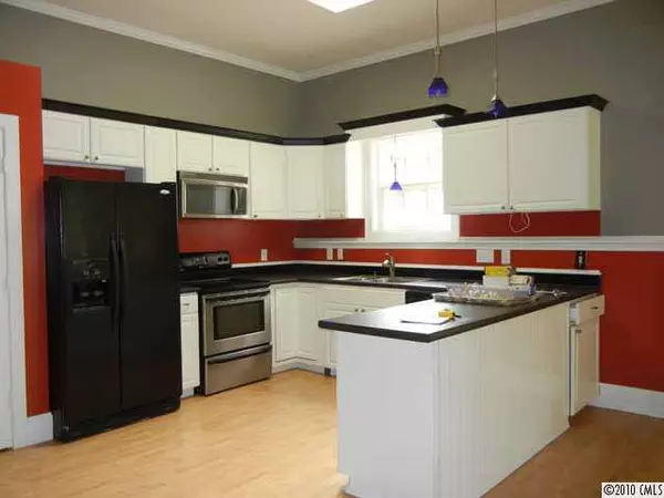 Mount Gilead, NC 27306,179 Tomahawk LN #927&928