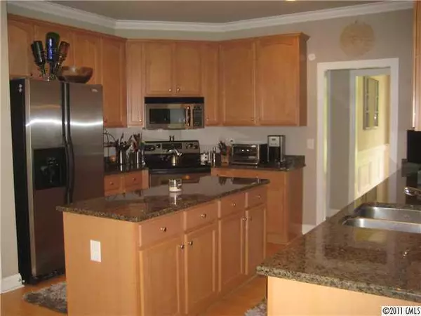 Troutman, NC 28166,111 Hawk Run LN #34