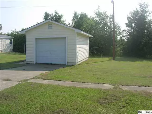 Marshville, NC 28103,5120 Gulledge School RD