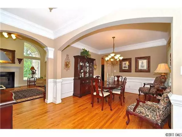 Matthews, NC 28105,10625 Andiron DR