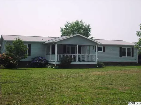 544 Owens RD, Clover, SC 29710