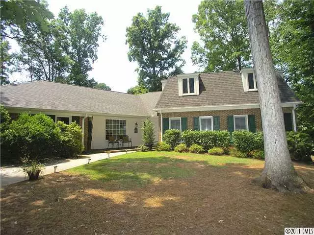 80 Fairway RDG, Lake Wylie, SC 29710